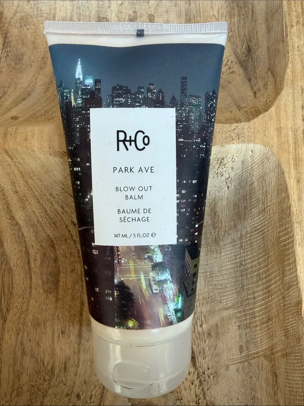 R+Co Park Ave Blow Out Balm — Nighttime Cityscape Black & White